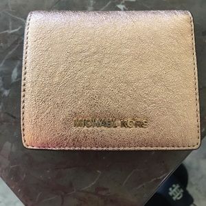 michael kors wallet